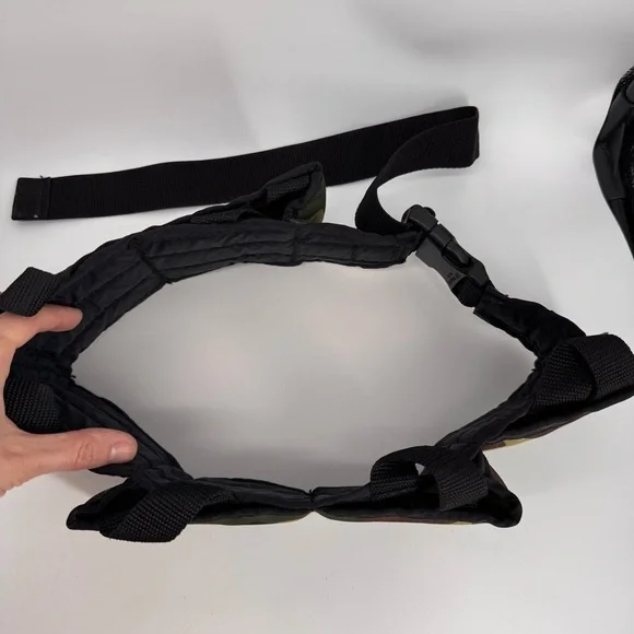 Bucks Bags Camouflage Waist Hunting Belt Fanny Pack w/ Multi Compartments - Picture 2 of 3